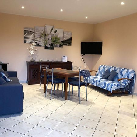 Appartamento Casa Orchidea Fiumicino Esterno foto