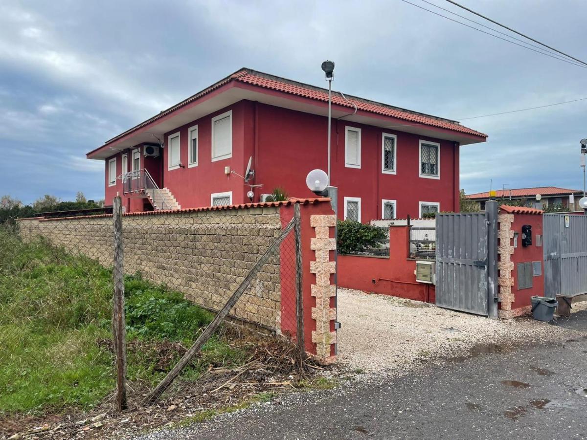 Appartamento Casa Orchidea Fiumicino Esterno foto