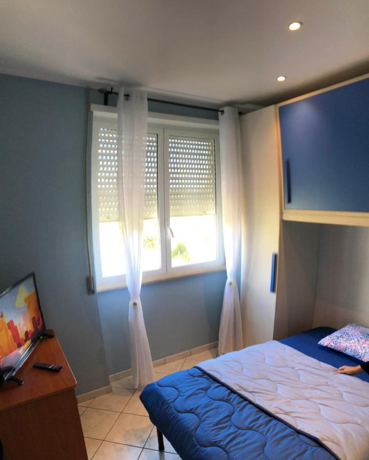 Appartamento Casa Orchidea Fiumicino Esterno foto